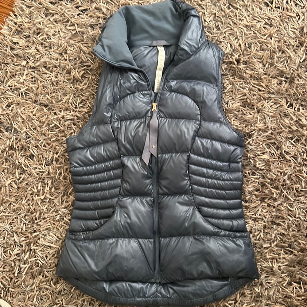 Like new Lululemon vest